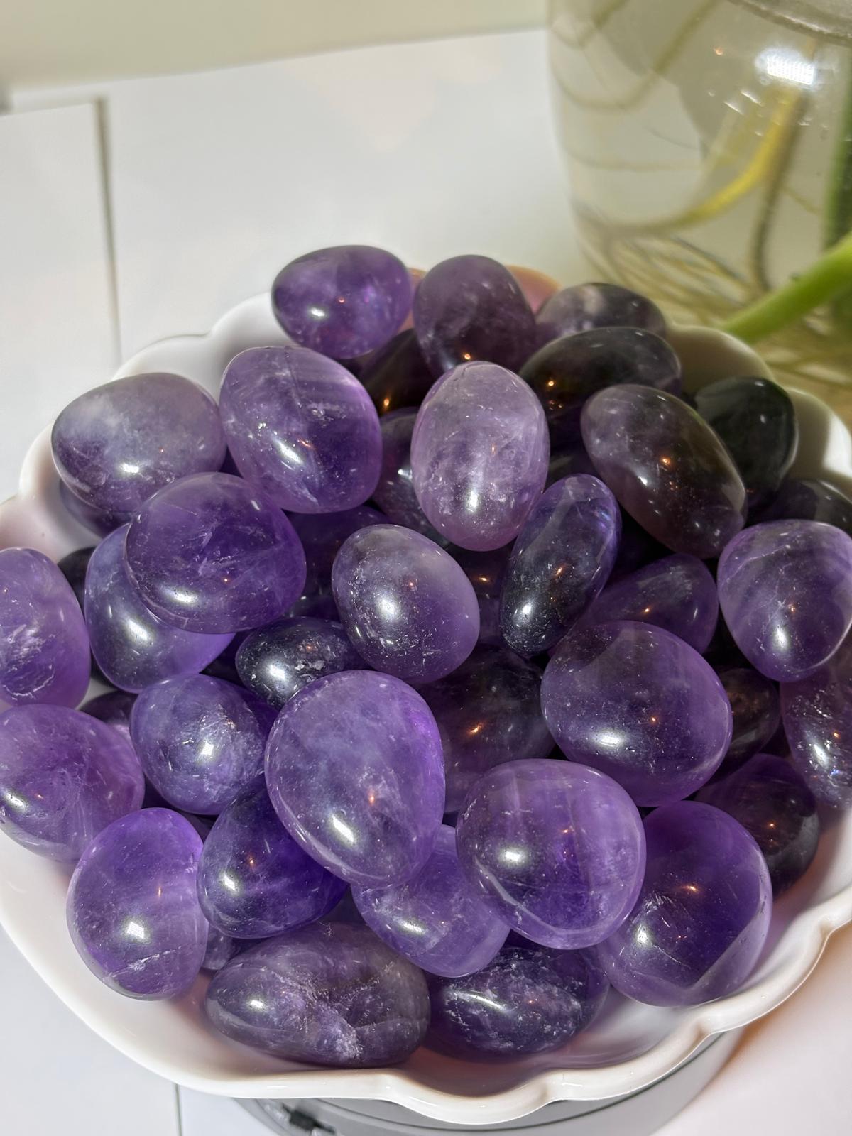 Amethyst Tumbled Stone (1 kg pack)