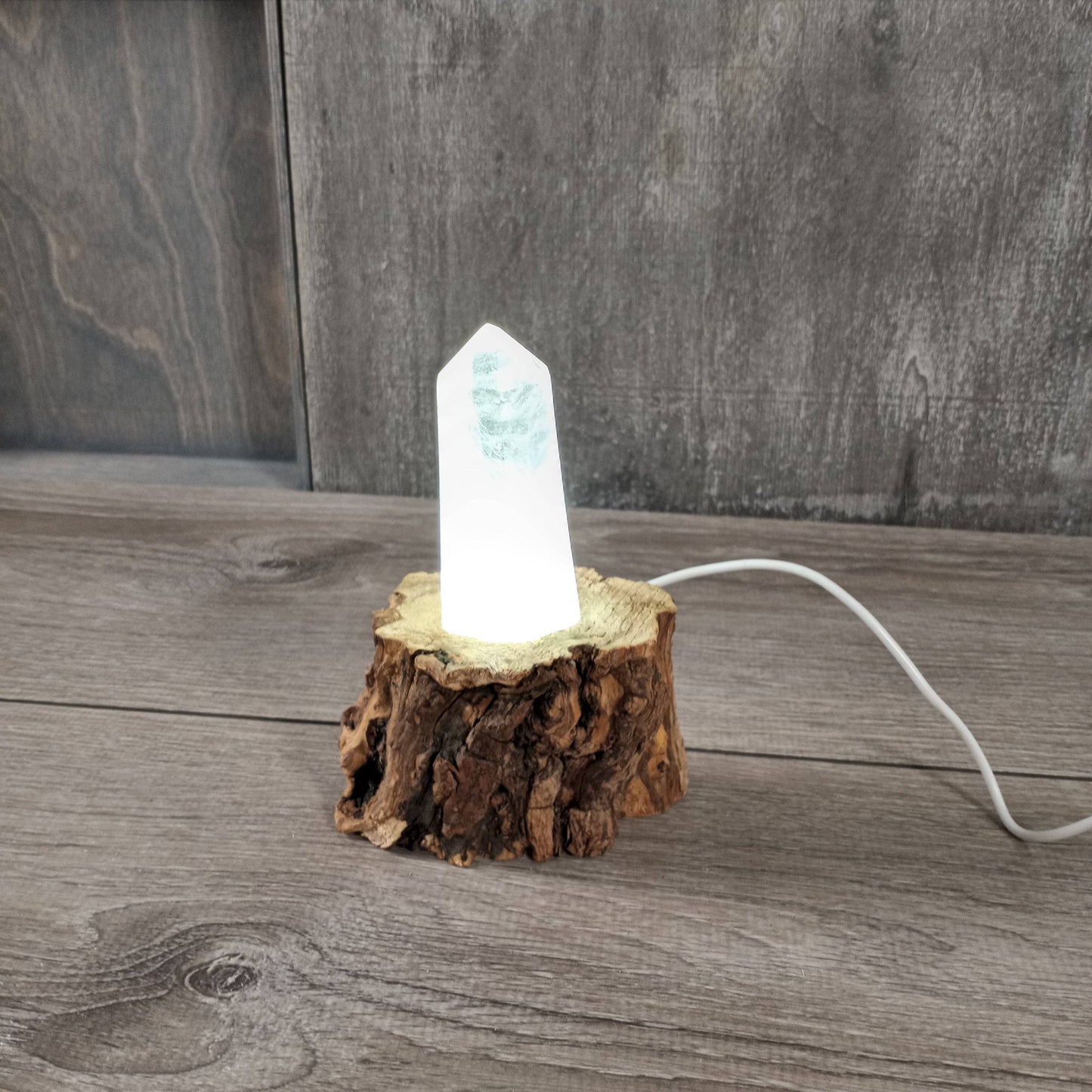 Keystone Crystals - LED Crystal Display Light Stand – Wholesale for Retailers