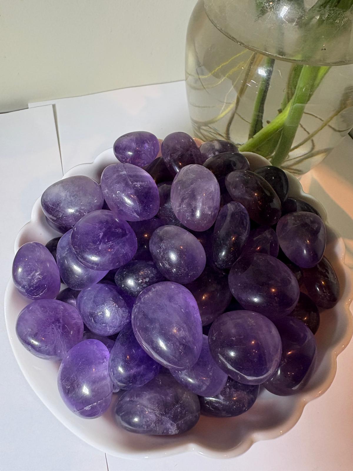 Amethyst Tumbled Stone (1 kg pack)