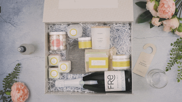 Congratulations gift, Celebration gift box