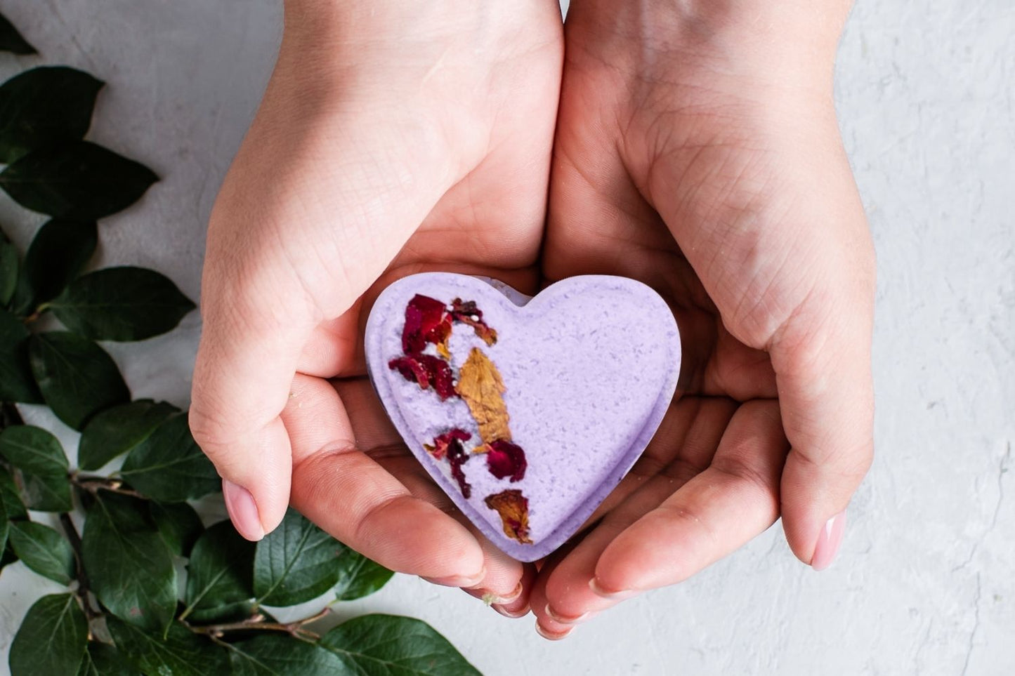 Heart Shaped Lavender Shower Steamers Gift Box-Set of 5