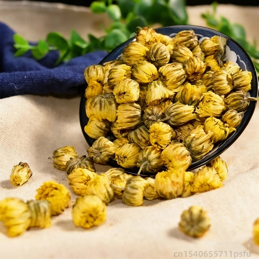 Premium Dried Chrysanthemum Buds – Ritual Herbs for Protection, Dream Work, Herbal Pillows & Spiritual Home Decor